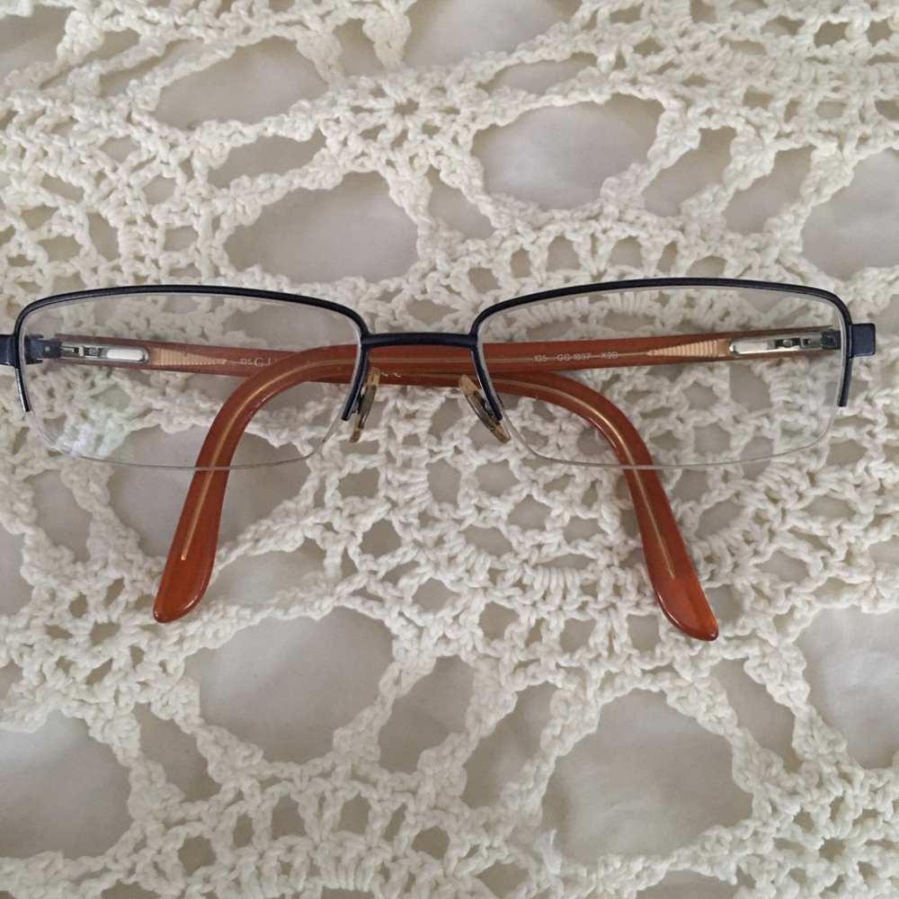 Gucci reading glasses